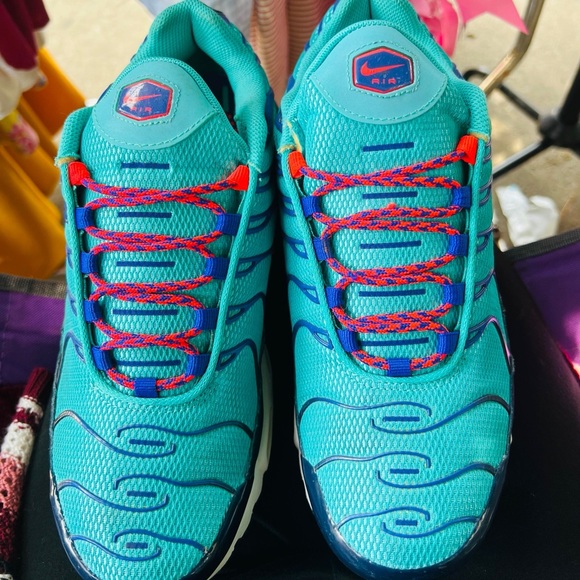 Nike Air Max Plus Discover You Air - Picture 3 of 7